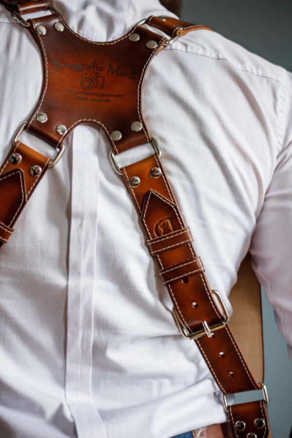 Dual camera straps